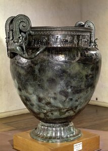 Krater, do túmulo de uma princesa de Vix (bronze) (ver também 173539, 40863 e 175991)